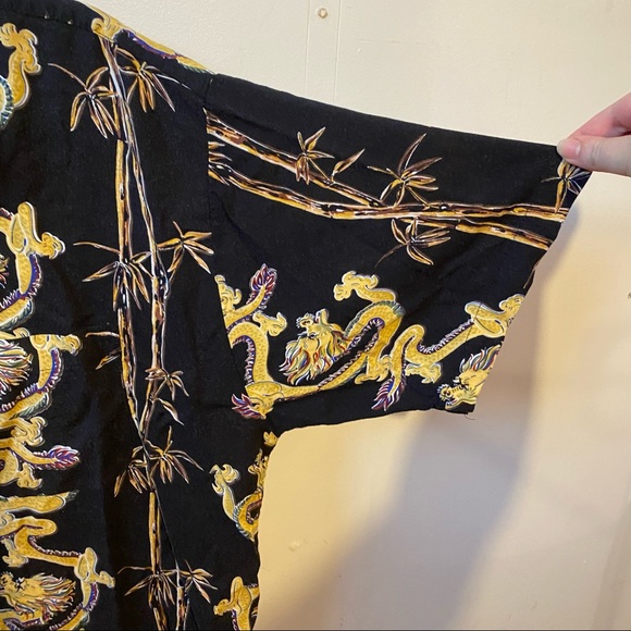 Ocean Current Vintage Dragon Button-Up - Picture 5 of 7